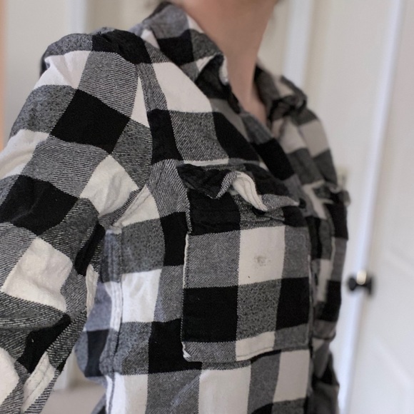 Black White and Grey Plaid Flannel - Picture 4 of 7